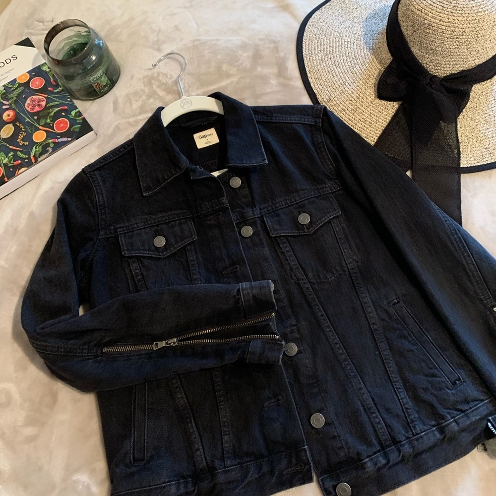 Gap black jean jacket